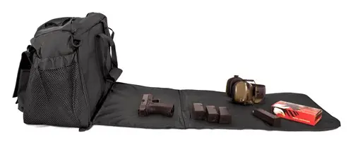 RED ROCK DELUXE RANGE BAG BLK - FOLD OUT WORK/CLEANING GUN MAT - Image 2
